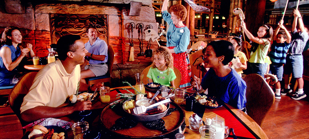 Wilderness Lodge DINING kids
